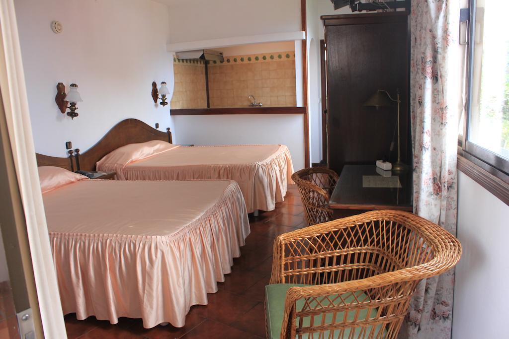 Rural De Sanroque Bed and Breakfast Santana  Værelse billede